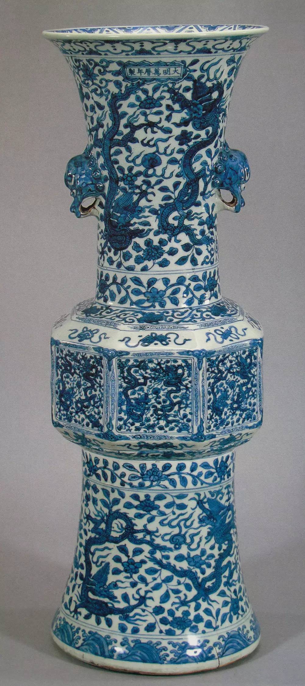 中国陶瓷|七百年青花拥有哪些气质?