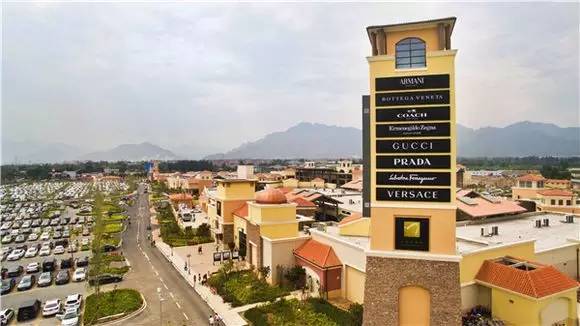 全球必去十大购物中心,全球值得去的地方排行榜