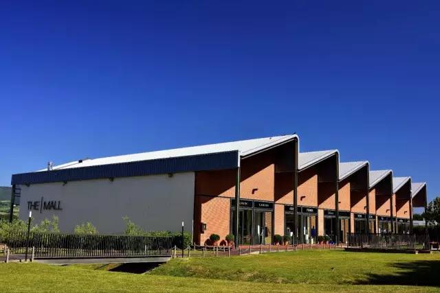 全球必去十大购物中心,全球值得去的地方排行榜