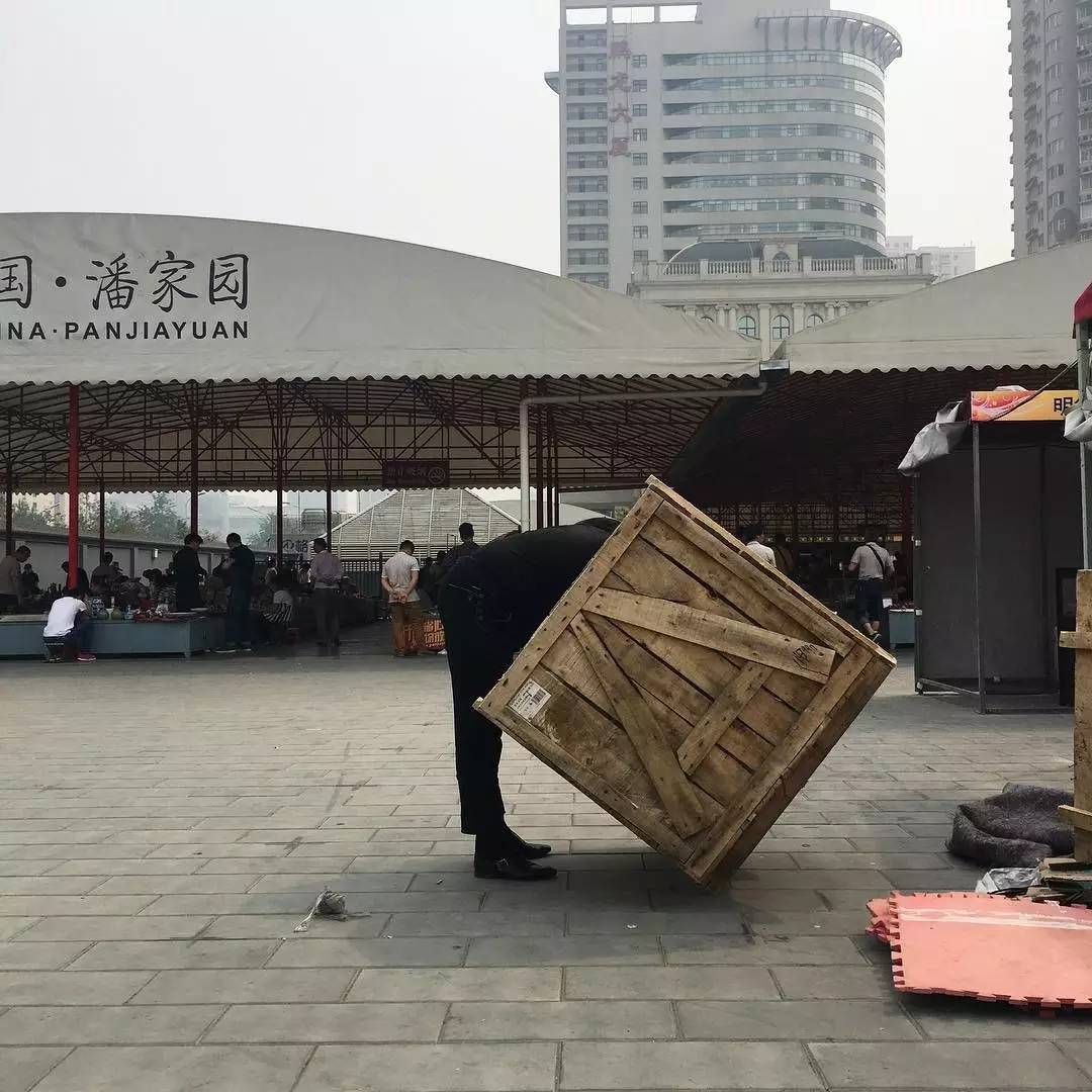 有没有必要买100多块的墨镜,为什么不能买便宜的墨镜