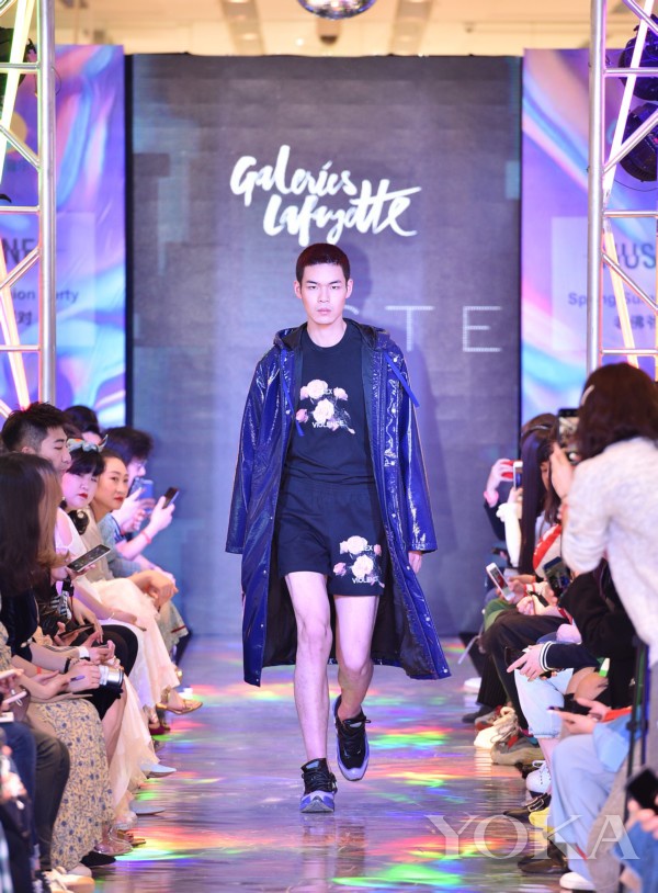 老佛爷百货时装秀,老佛爷百货节视频