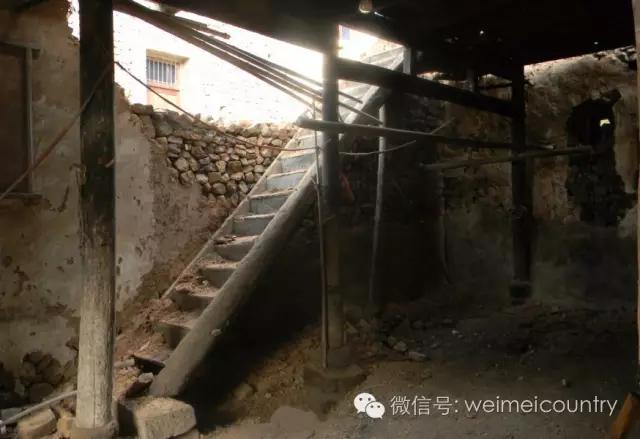 落寞空心村盘活成民宿|郑城村