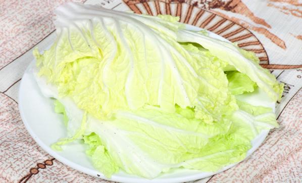 大白菜吃起来有苦味怎么回事,大白菜包素饺子10种经典包法