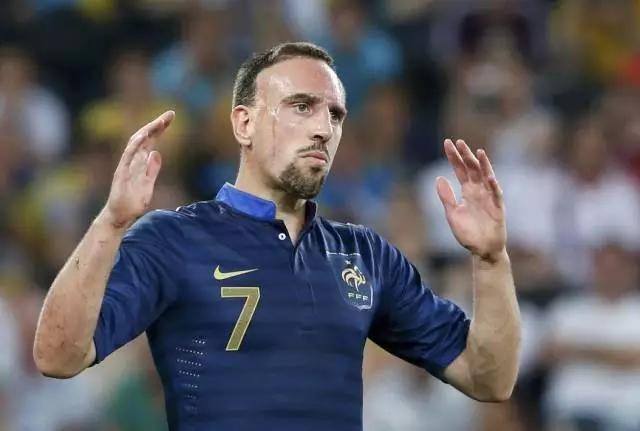 伤离别欧洲杯的豪门巨星们，希望这不是你们的告别