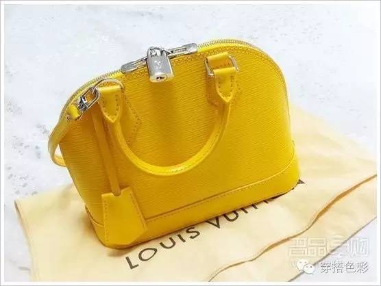 奢侈包包经典款小包推荐,推荐一款奢侈品牌小包