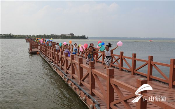 长寿湖美食文化节,美食美景迎双节