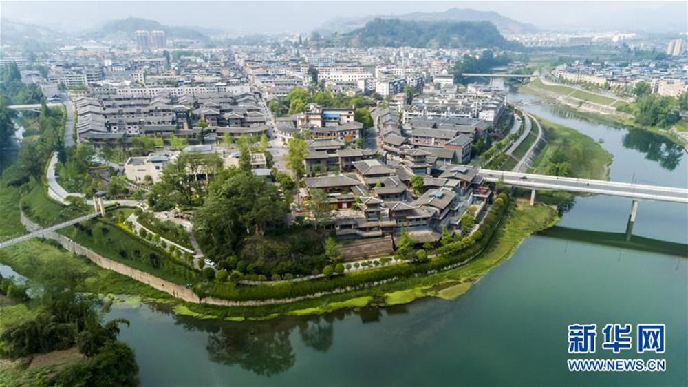 天空之眼瞰贵州梵净山,天空之眼瞰七彩盐湖