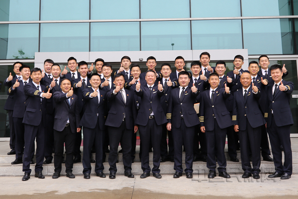 南航广州飞行部开展作风纪律和资质能力“双抓”活动