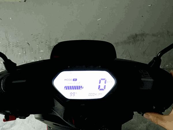 城市穿梭小精灵电动车,小牛电动车m1深度试驾体验