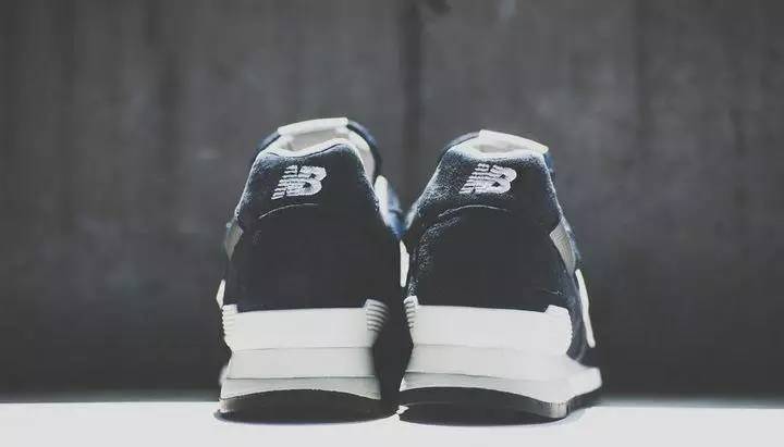 除了小白鞋别的鞋子要包吗,除了小白鞋还有什么好看的鞋