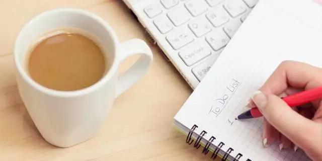 澳洲年薪12万上税比例,澳洲半工半读挣够生活成本吗