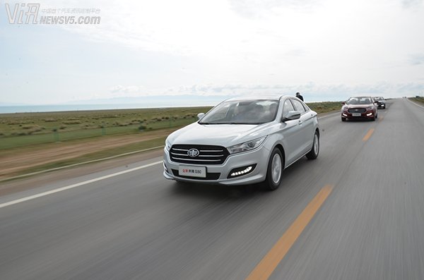 奔腾b50发动机全线布局图,奔腾b50车配置