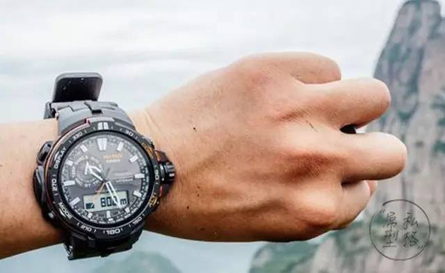 戴电子表有什么坏处,四种人不能戴电子表