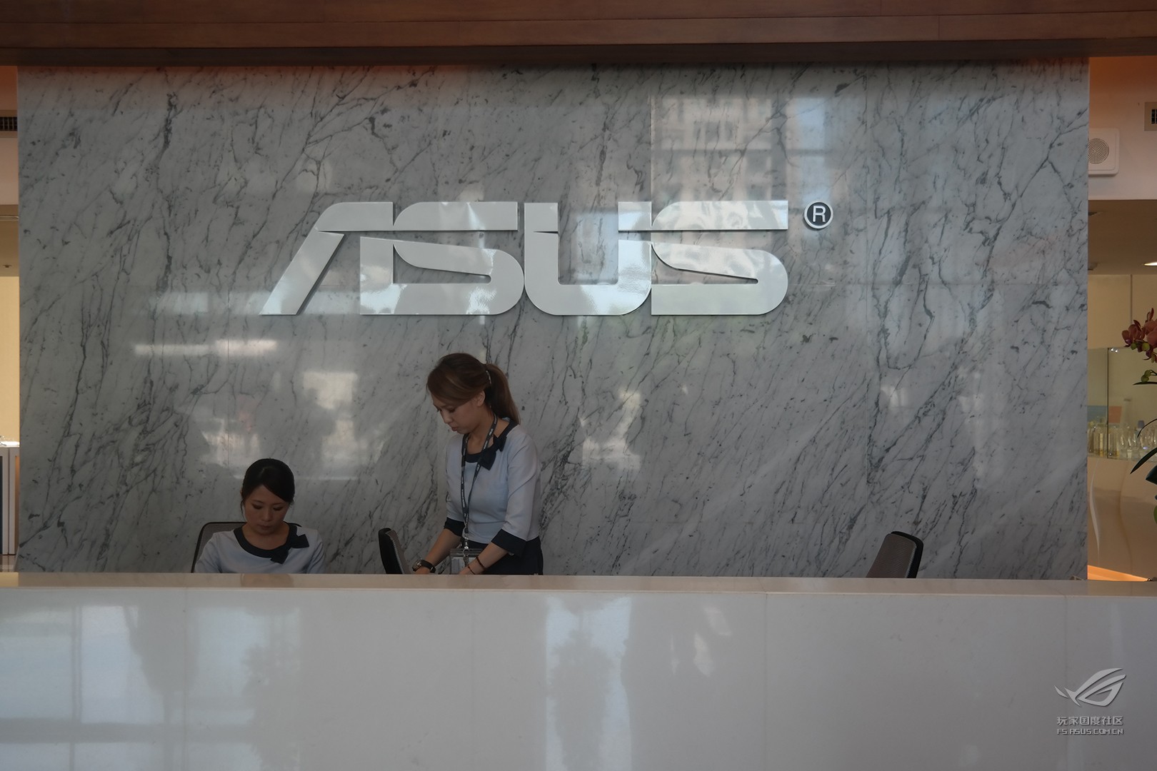 rog败家国度外设,rog败家之眼华硕主机