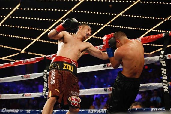 邹市明点评拳王阿里,邹市明传递正能量