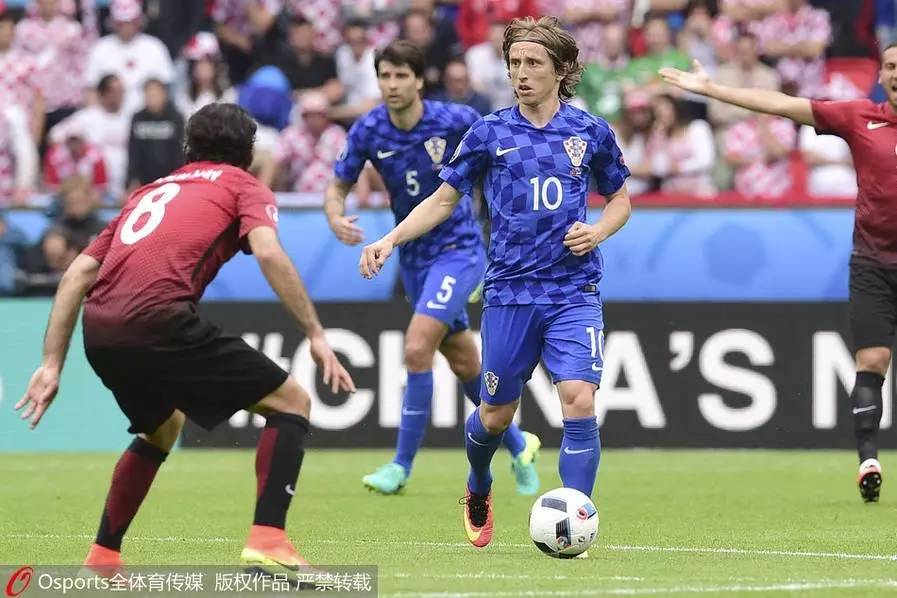 听“闻”欧洲杯第四篇：扔一个二向箔，忘却前南的*榴弹手**