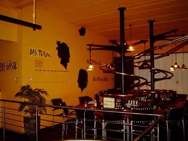 去欧洲旅游回来可以买什么,去欧洲旅游可以玩什么