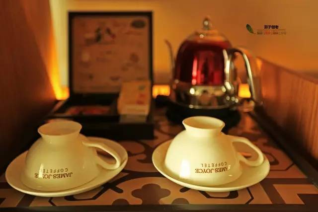 因为一杯咖啡爱上一座城,因为一杯咖啡爱上一个人