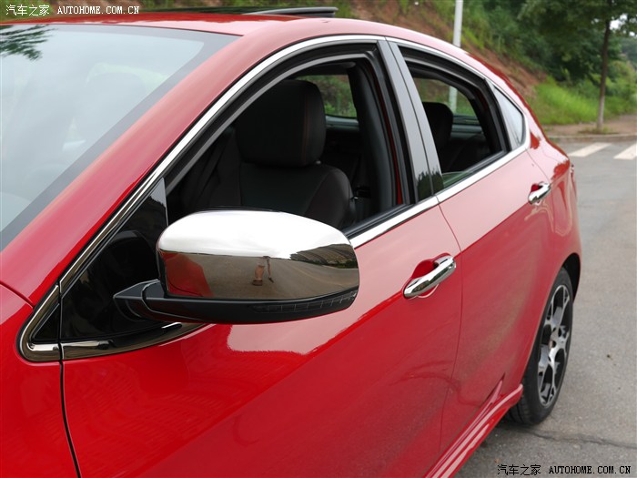 菲亚特致悦2014款拉花,致悦白色款改装