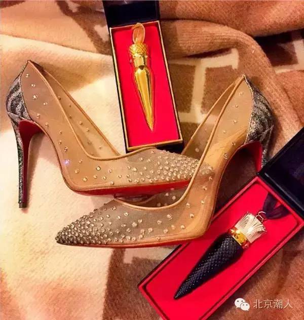 这些美好的彩妆，请给我来十箱