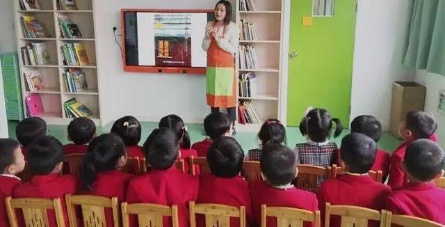 幼儿园书香润童心阅读伴成长视频,幼儿园阅读书香润童心