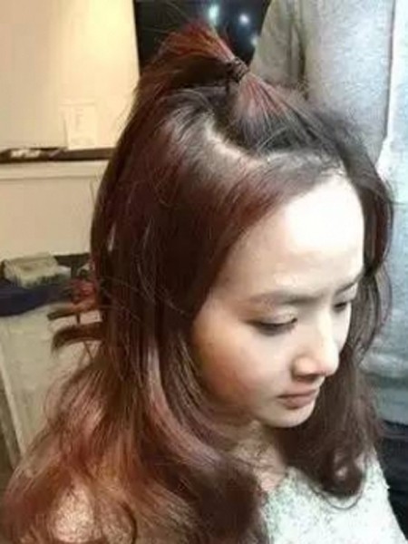 穿汉服中短发扎丸子头怎么扎好看,显年轻的发型扎法半扎短发