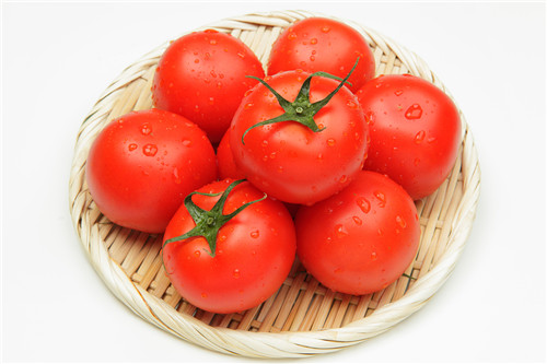 中年男人可以吃十全大补丸吗,中年男人吃哪个地黄丸好