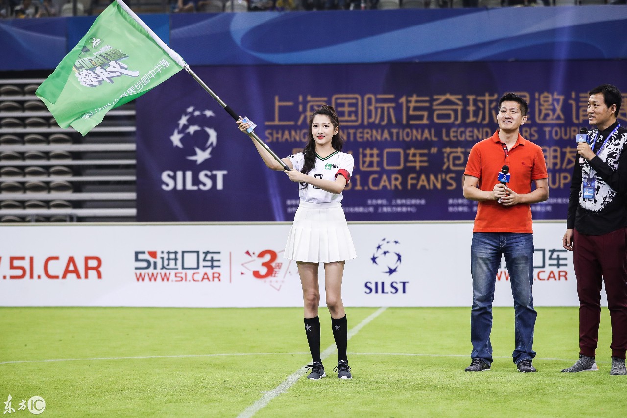 世界杯鹿晗关晓彤解说,关晓彤成毅王俊凯