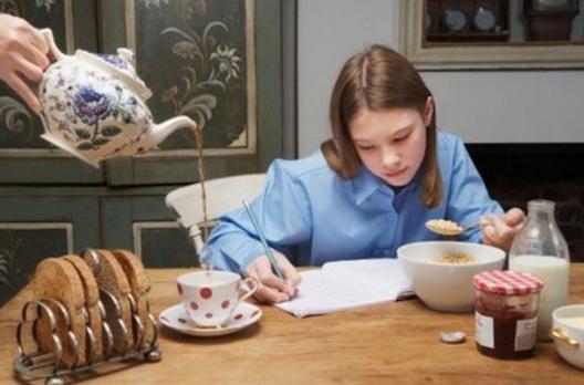 轻度贫血吃什么补得快,轻微贫血吃什么能补回来