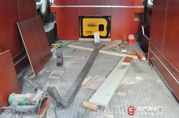 简单房车改装全过程,c型房车改造全过程