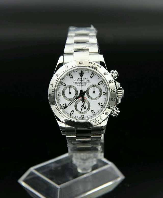 劳力士迪通拿白款好还是黑款好,劳力士迪通拿全白盘