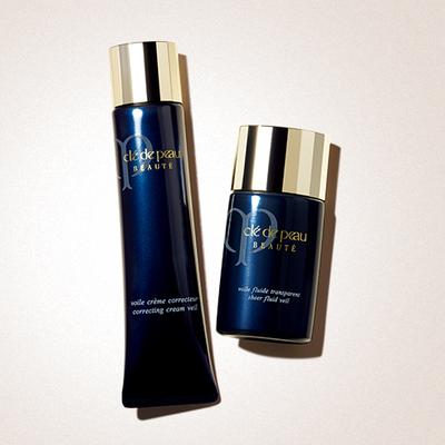 打造高级妆感的必备底妆单品,可以让底妆细腻服帖的妆前乳