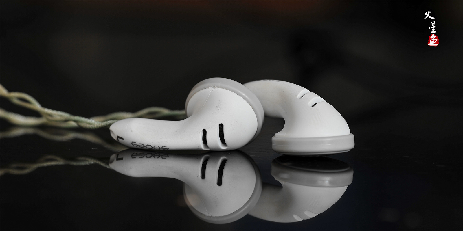 平头耳塞优缺点,入耳式耳机和平头耳塞哪个伤害大