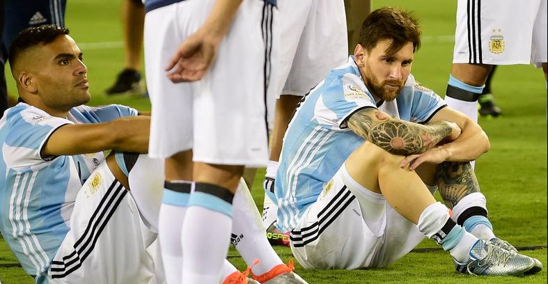 梅西退役，最大的幕后黑手是这个世界上最腐败黑暗的足协！