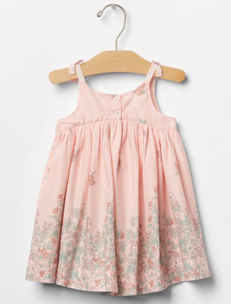 国际童装品牌哪些值得妈妈们信赖,babygap童装是什么牌子