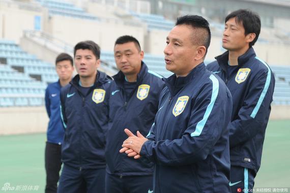 谁是获得世界足球先生最多的人,唯一获得过世界足球先生提名的人