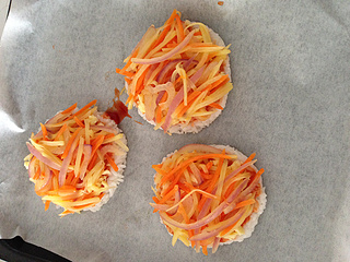 快！拿个大点的盆子，接住我的口水！