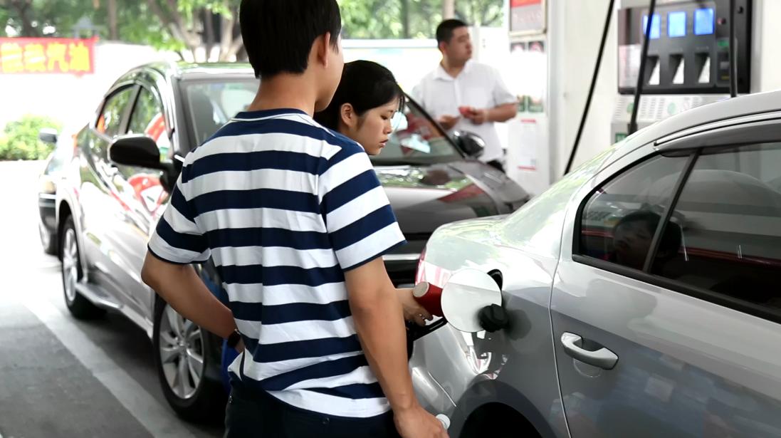 轩逸英朗测评,英朗1.5和轩逸1.6哪个动力好