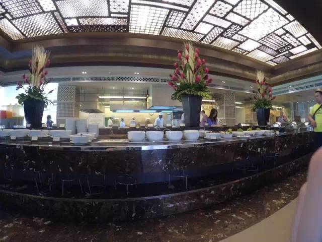 带上小蚁运动相机游泰国（二）普吉岛的沙滩美食和人妖