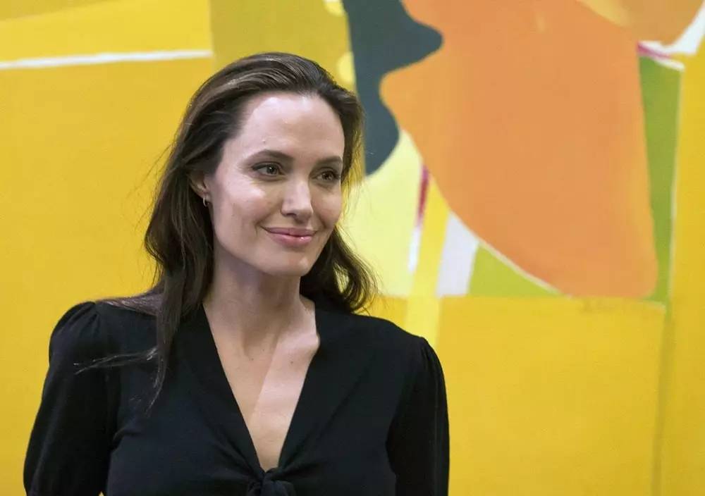 不用p图还好看的拍照方法,腿又短又粗的拍照姿势