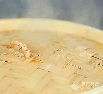 水晶虾饺兔子做法,广东兔型虾饺做法