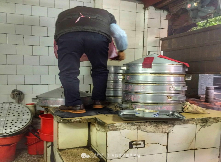 从街边小店到日本,广州最正宗的啫啫煲