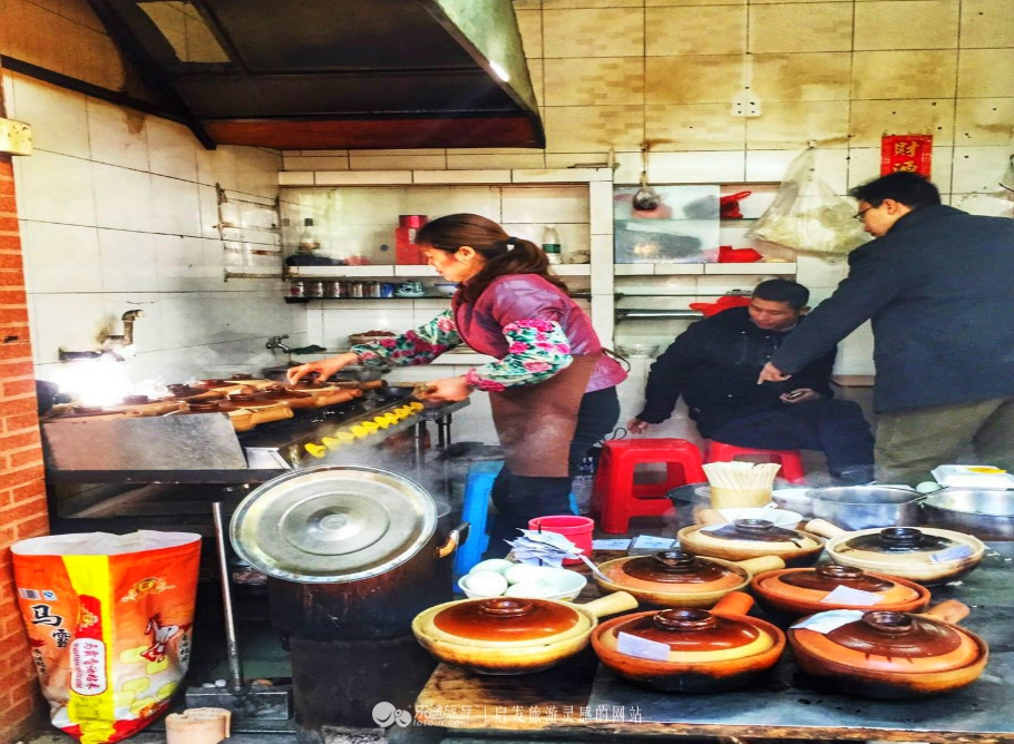 从街边小店到日本,广州最正宗的啫啫煲