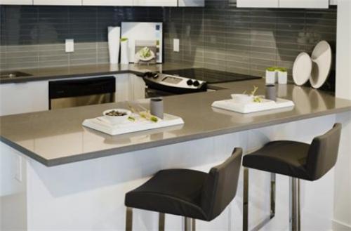 200万在温哥华买什么房好,温哥华小户型公寓价格