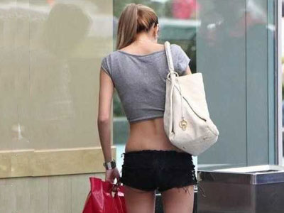 鐐庣値澶忔棩绌垮嚭涓嶄竴鏍风殑椋庢儏,閫傚悎澶忓ぉ绌跨殑钑句笣鍗曞搧