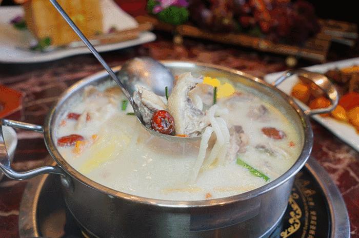 吃个饭感觉去了新加坡，在佛山我只服星州大椰！