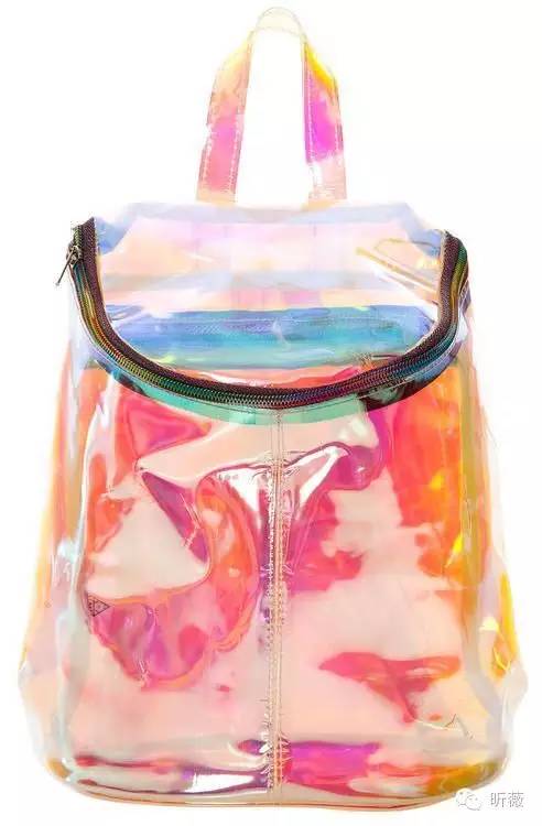 想在夏天吃冰果冻,夏天吃果冻甜甜的那种感觉