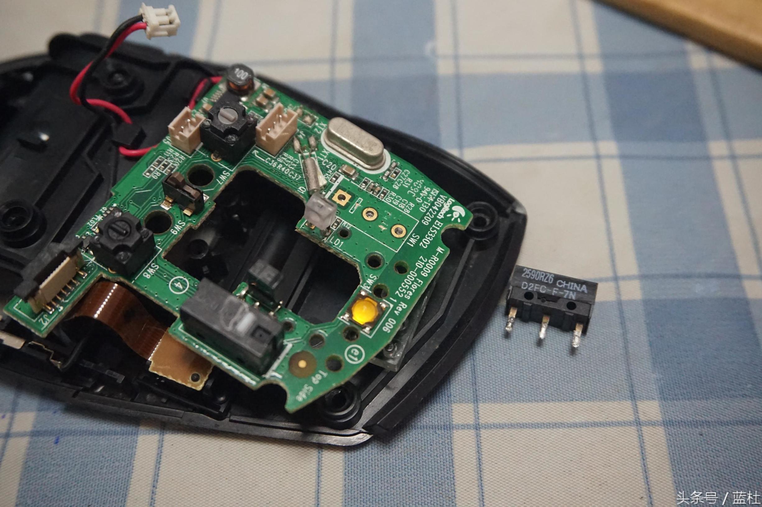 鼠标滑轮坏了怎么修视频,罗技鼠标坏了去哪里修