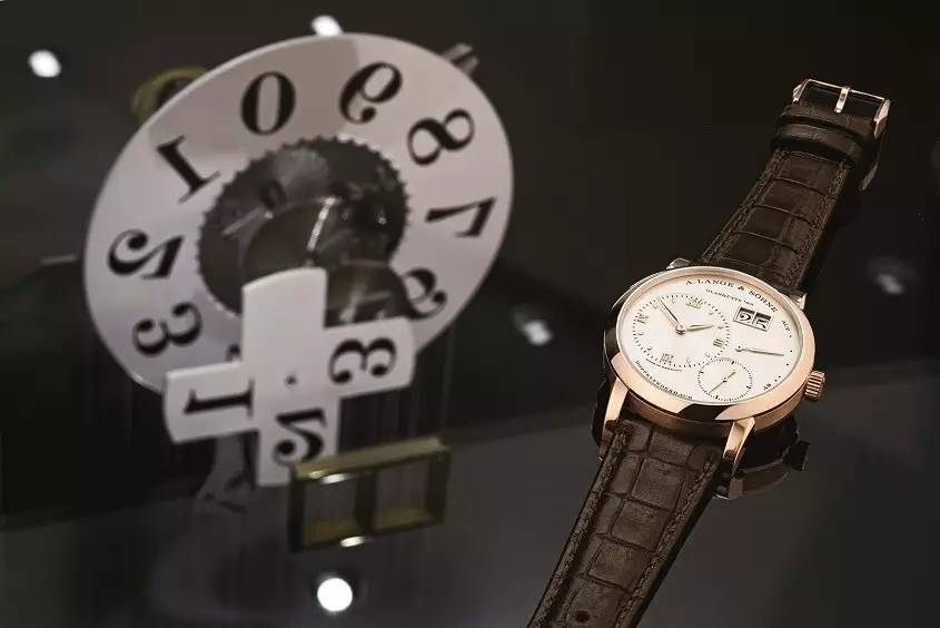 有人问我，百达翡丽是最好的腕表吗？