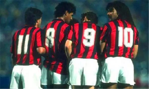 蓝色魅影透底,意大利球衣复刻版